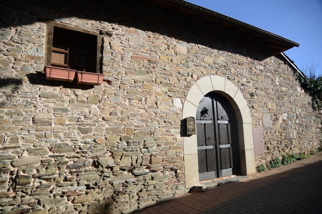 Villar de los Barrios Casa Rural Pico Del Lugar מראה חיצוני תמונה